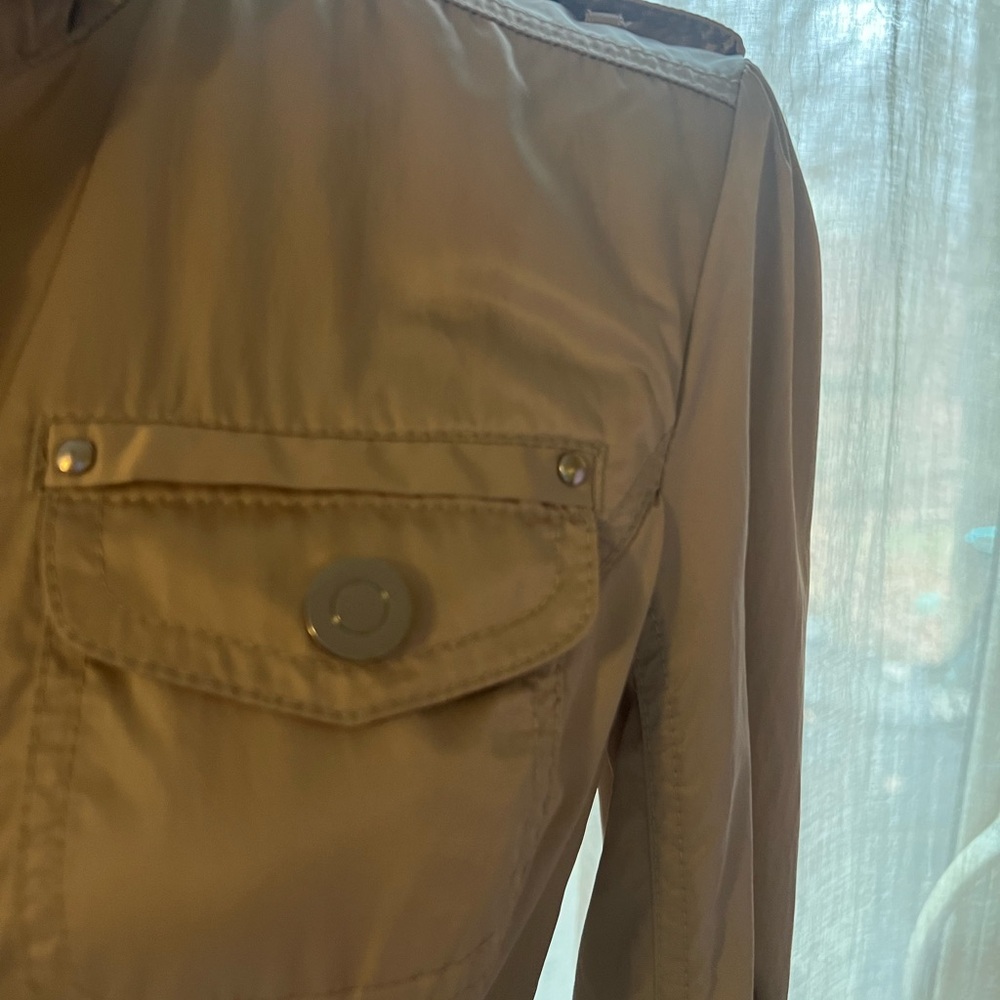 White House Black Market Utility Jacket in Tan - Picture 3 of 7